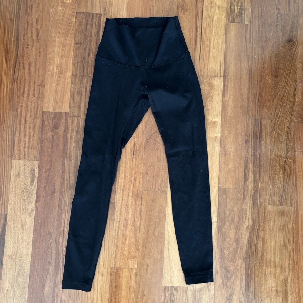 Lululemon Black High-Waisted Leggings with Mesh Netting